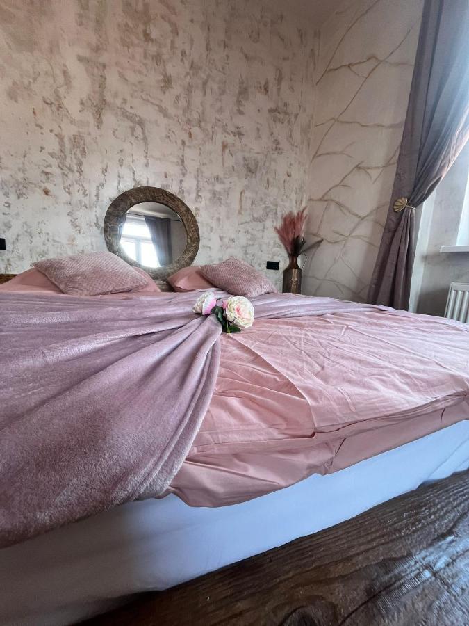 Apartmany V Podzamci V Blizkosti Zamku Blatna Luaran gambar