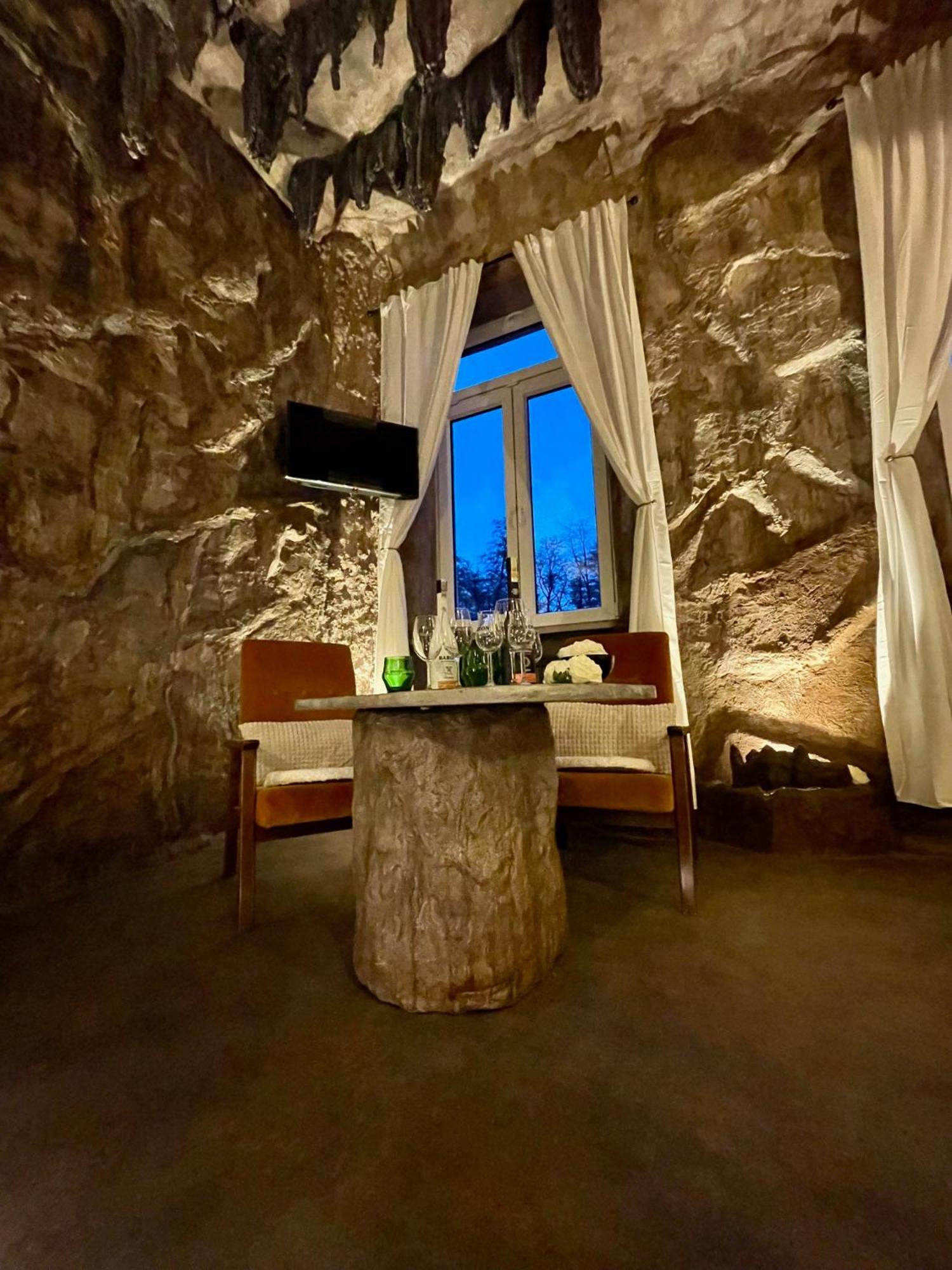 Apartmany V Podzamci V Blizkosti Zamku Blatna Luaran gambar