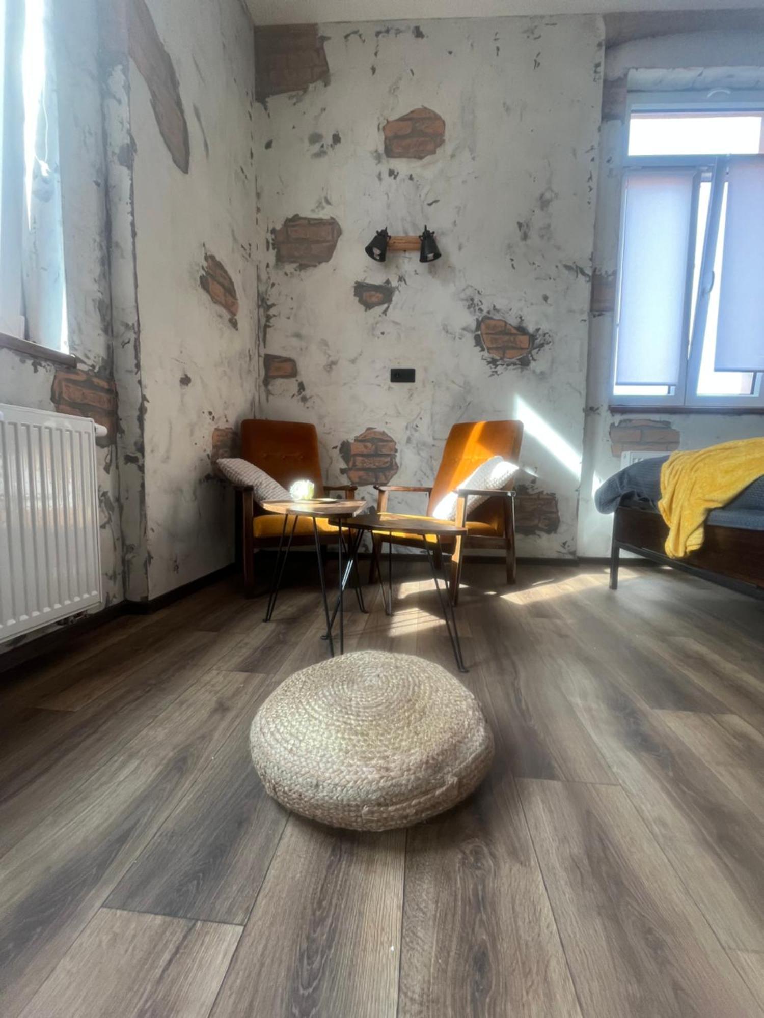 Apartmany V Podzamci V Blizkosti Zamku Blatna Luaran gambar