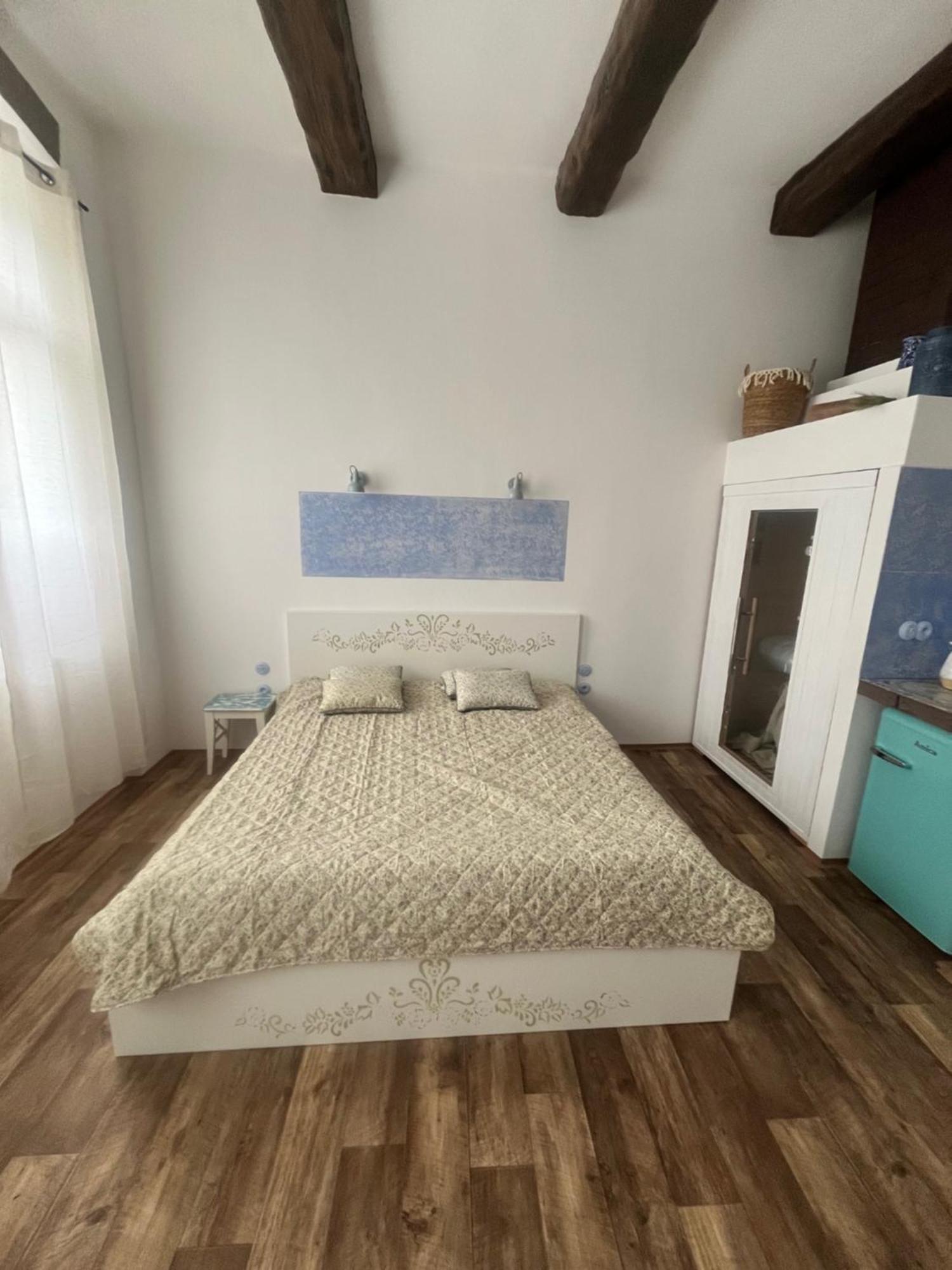 Apartmany V Podzamci V Blizkosti Zamku Blatna Luaran gambar